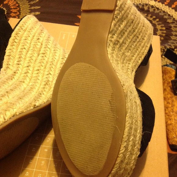 Open-toe espadrilles - Picture 5 of 5